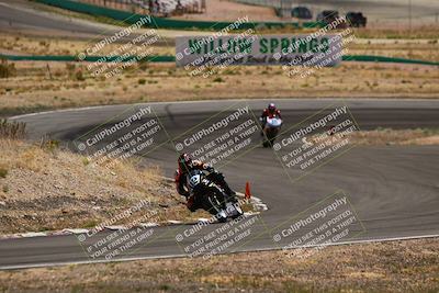 media/Apr-19-2025-AHRMA (Sat) [[3d98ca3309]]/Race/Group 2/Turn 4/